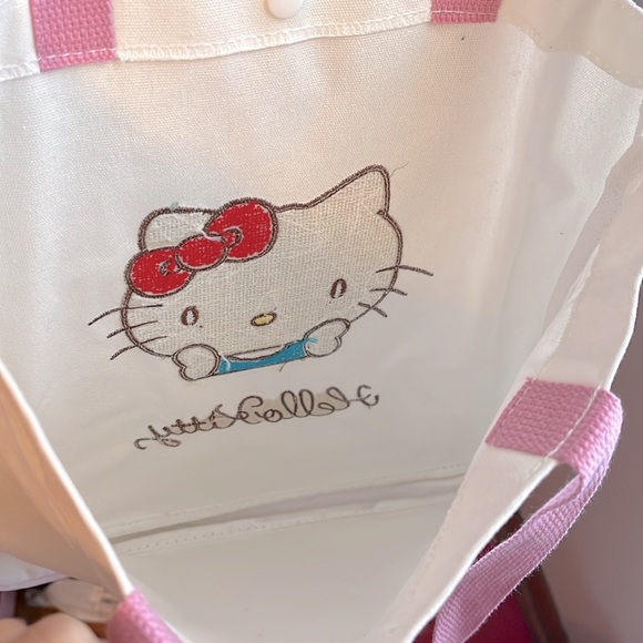 5/$25 💖 Hello kitty white canvas tote bag - Picture 4 of 4